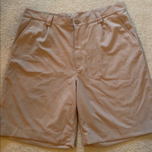 Men’s Under Armour Golf Shorts - Picture 1 of 2